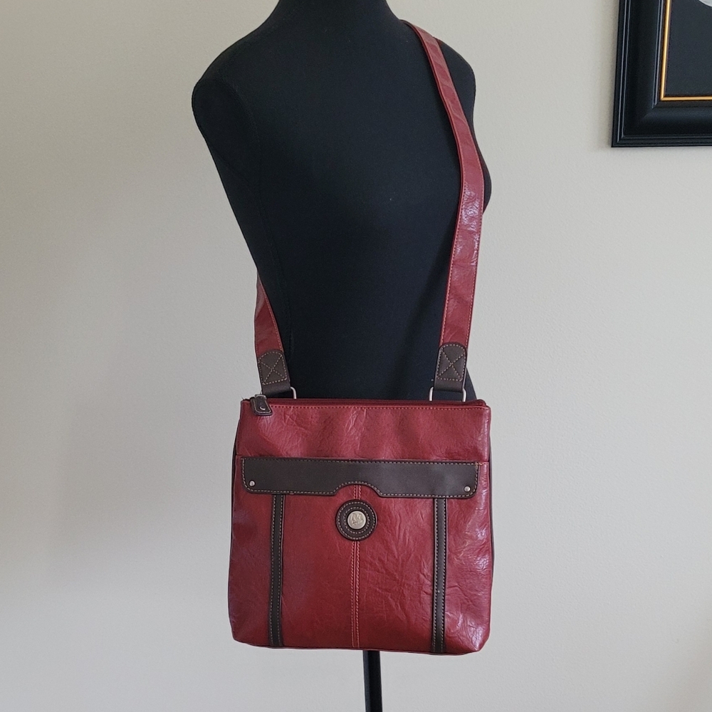 Red Leather Crossbody Bag - Picture 2 of 11